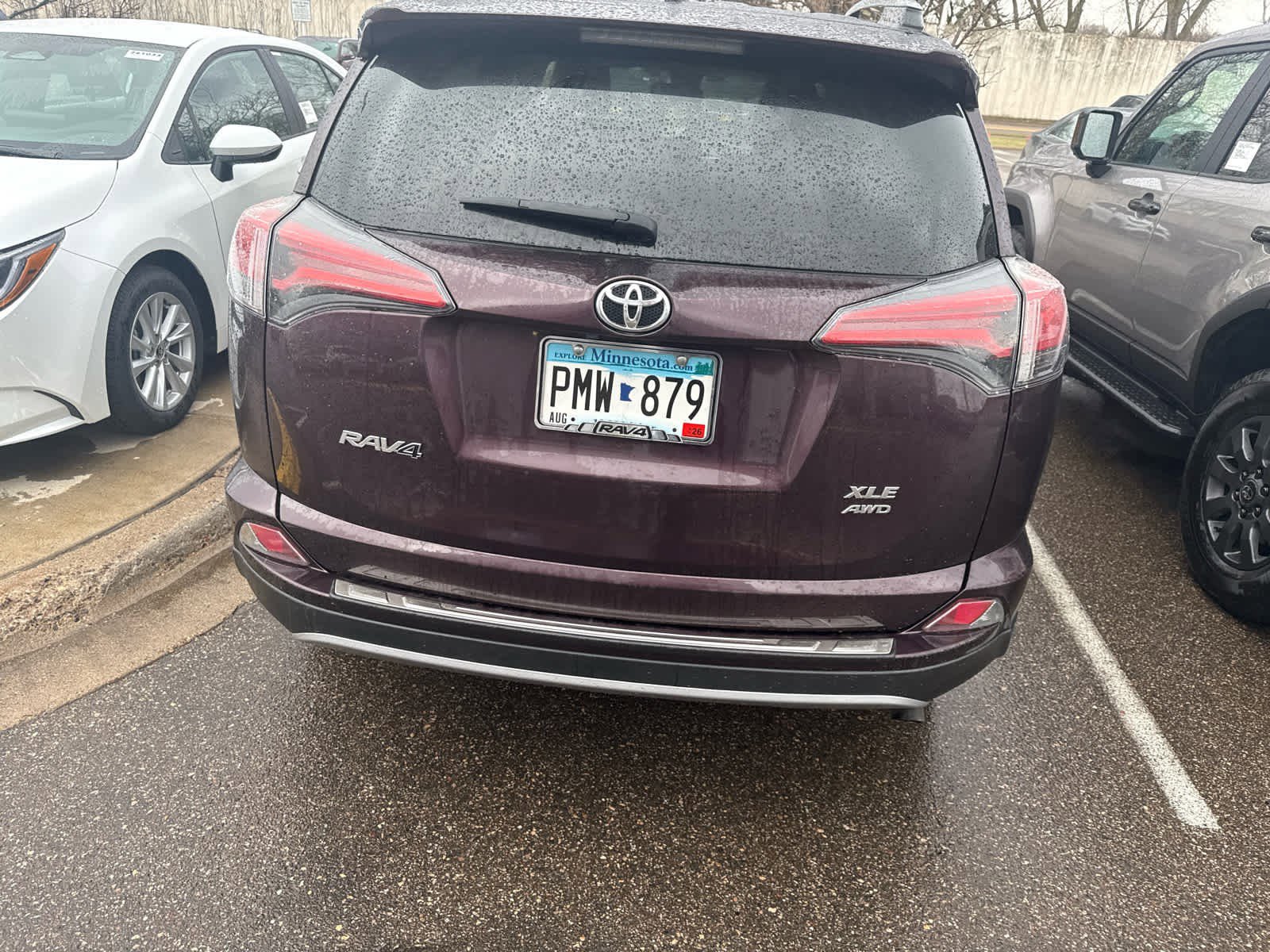 Used 2017 Toyota RAV4 XLE image 3