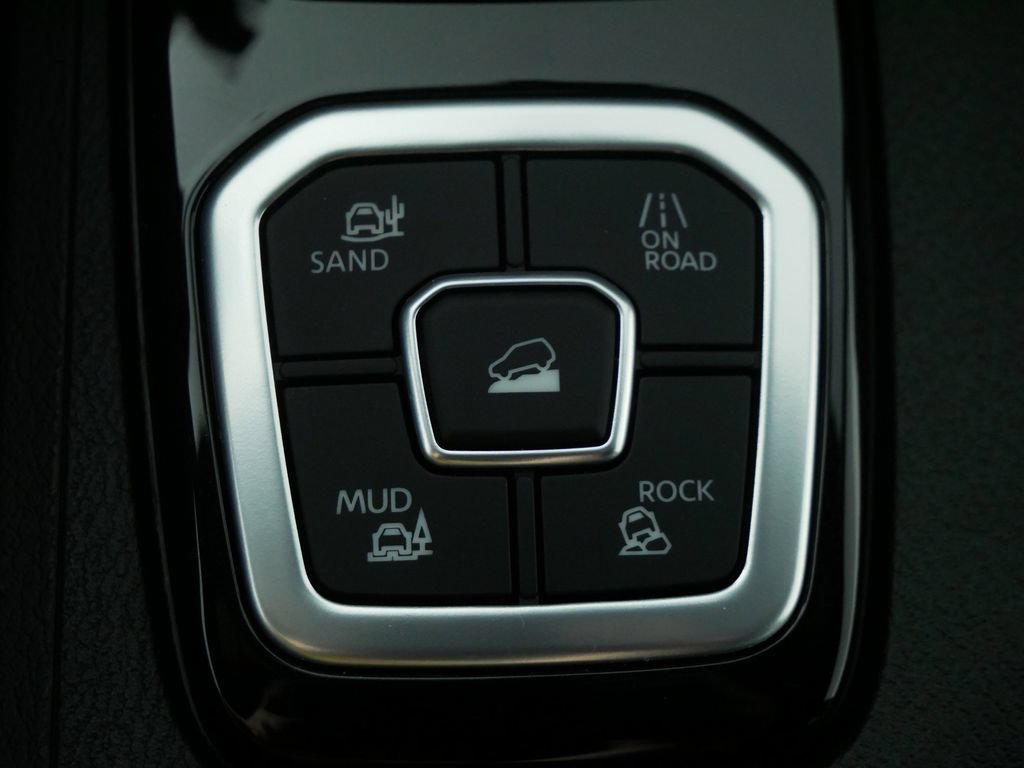 Used 2026 Nissan Frontier SV w/ Tow Package AWD/4WD image 32