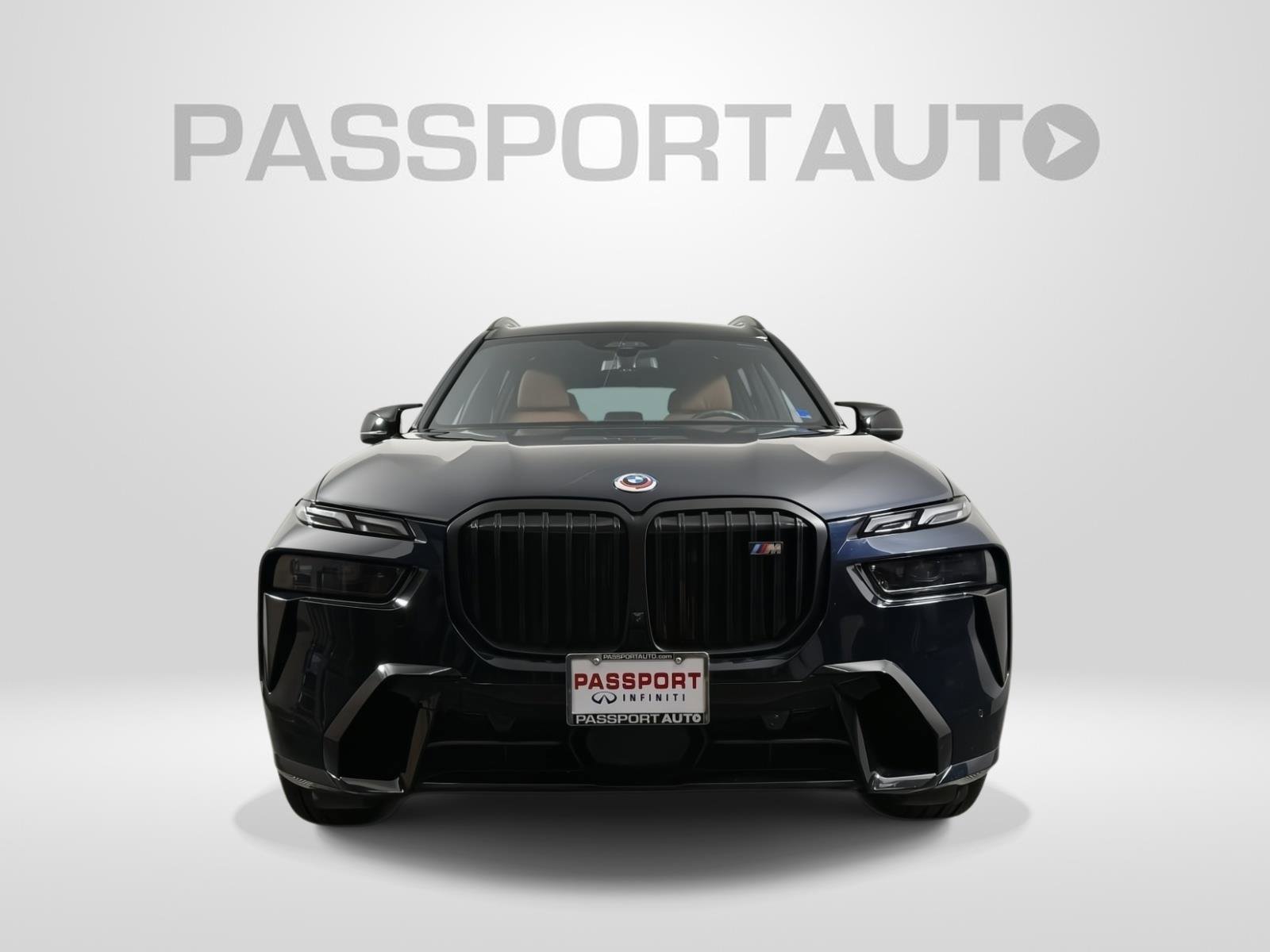 Used 2023 BMW X7 M60i w/ Executive Package image 2