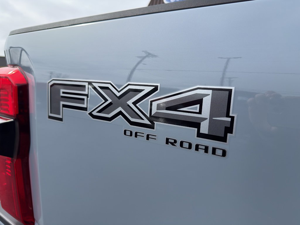 New 2026 Ford F350 Lariat w/ Black Appearance Package image 29