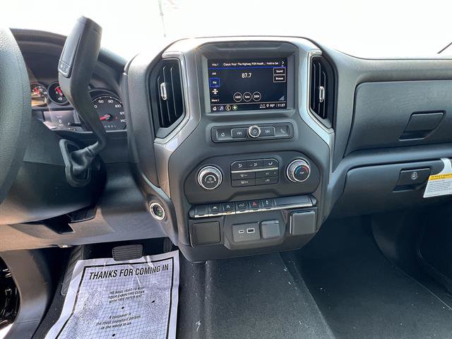 New 2026 Chevrolet Silverado 1500 Custom AWD/4WD image 13