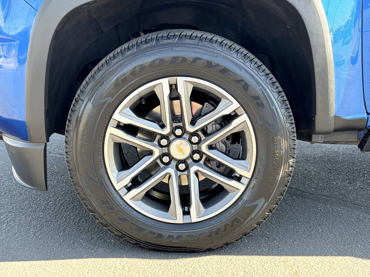 Used 2020 Chevrolet Colorado LT w/ LT Convenience Package image 9