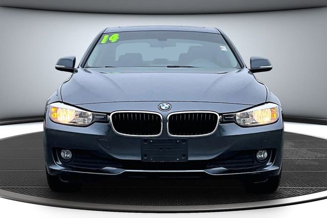 Used 2014 BMW 320i xDrive Sedan image 2