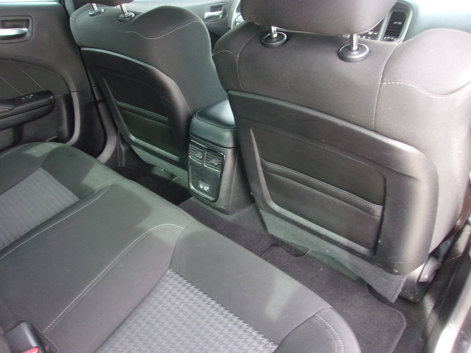 Used 2022 Dodge Charger R/T w/ Blacktop Package image 21