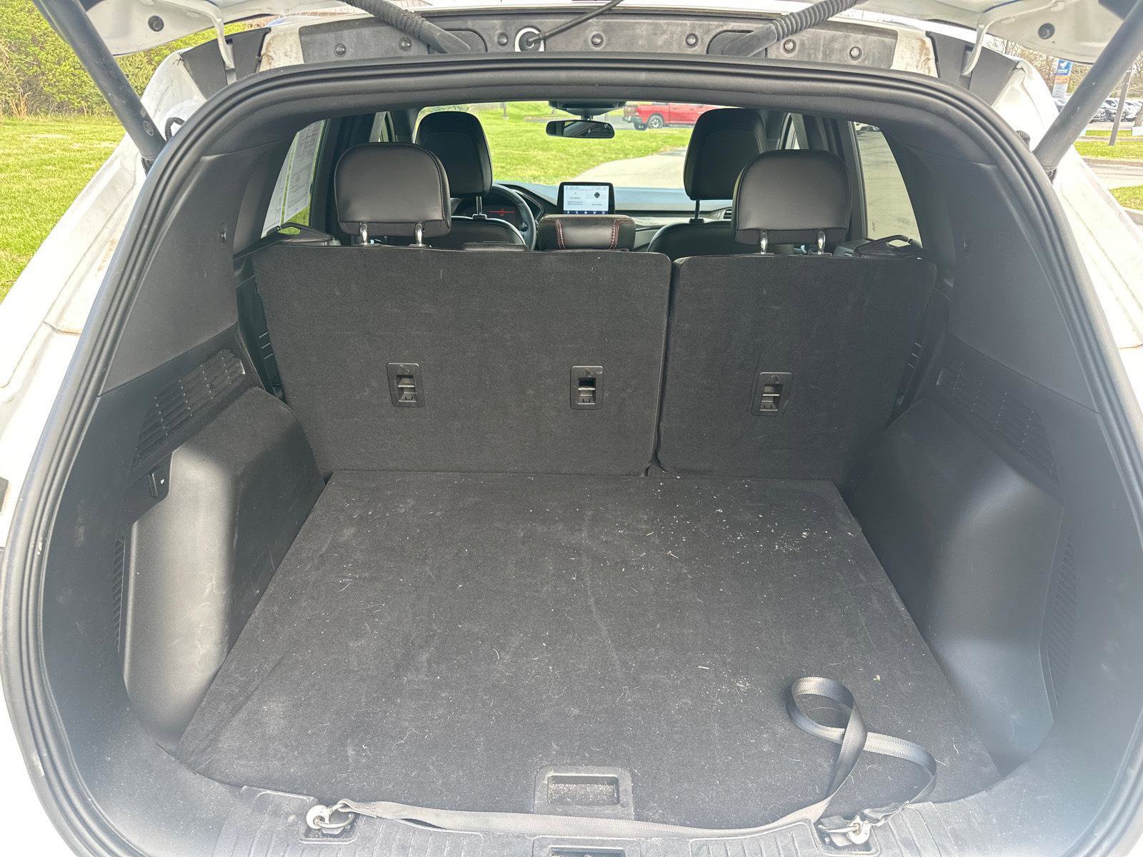 Used 2023 Ford Escape ST-Line w/ Cold Weather Package image 14