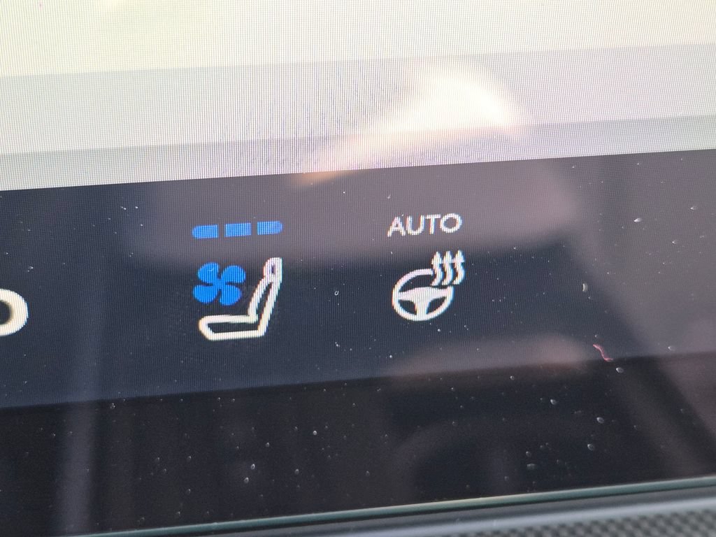 New 2026 Lexus ES 350h FWD image 17