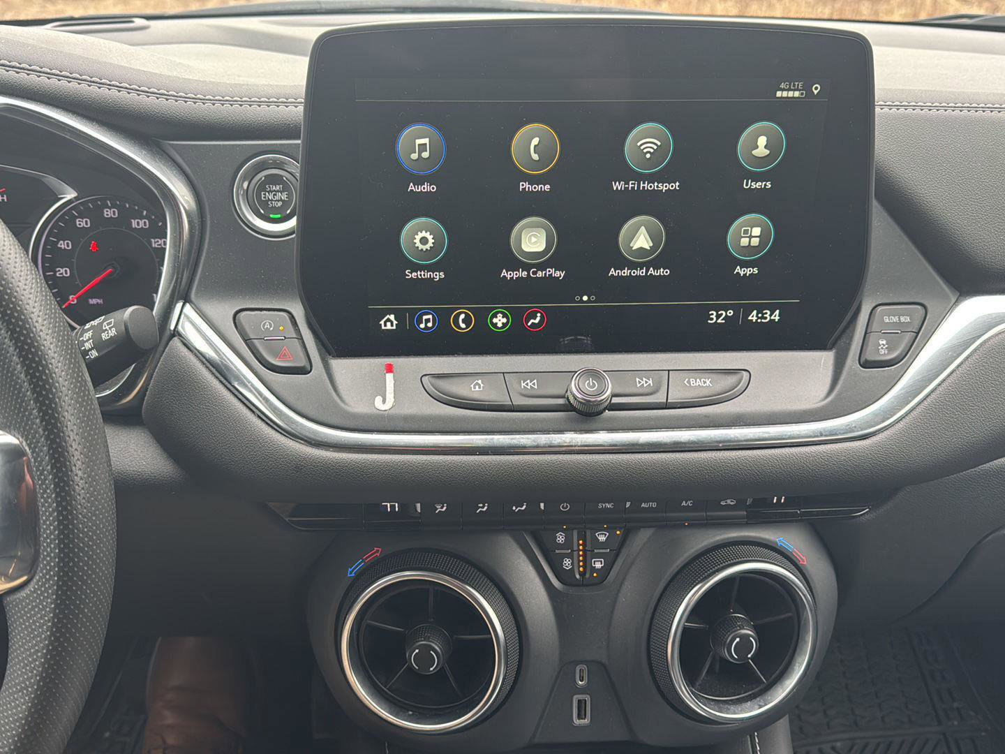 Used 2023 Chevrolet Blazer LT image 15