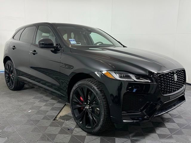 Certified 2026 Jaguar F-PACE R-Dynamic S image 9