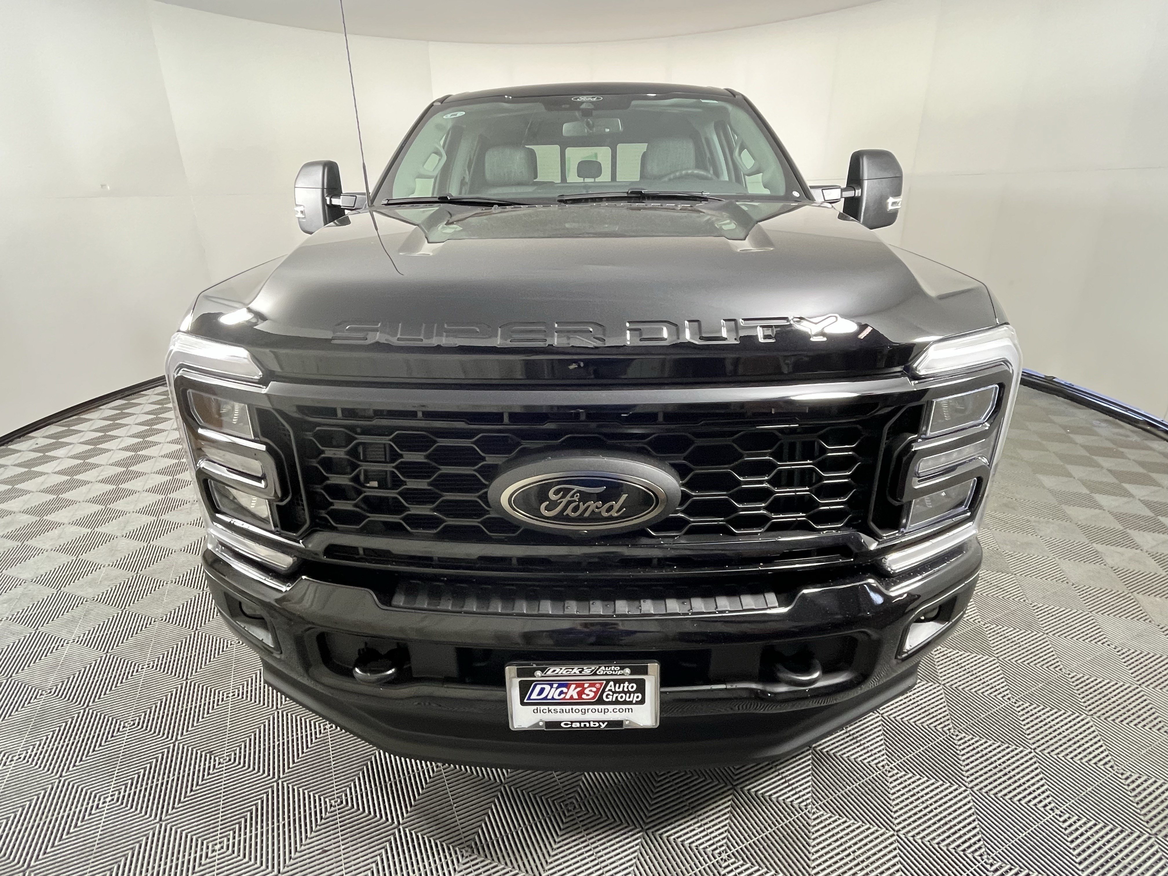 New 2026 Ford F250 XLT w/ XLT Premium Package AWD/4WD image 7