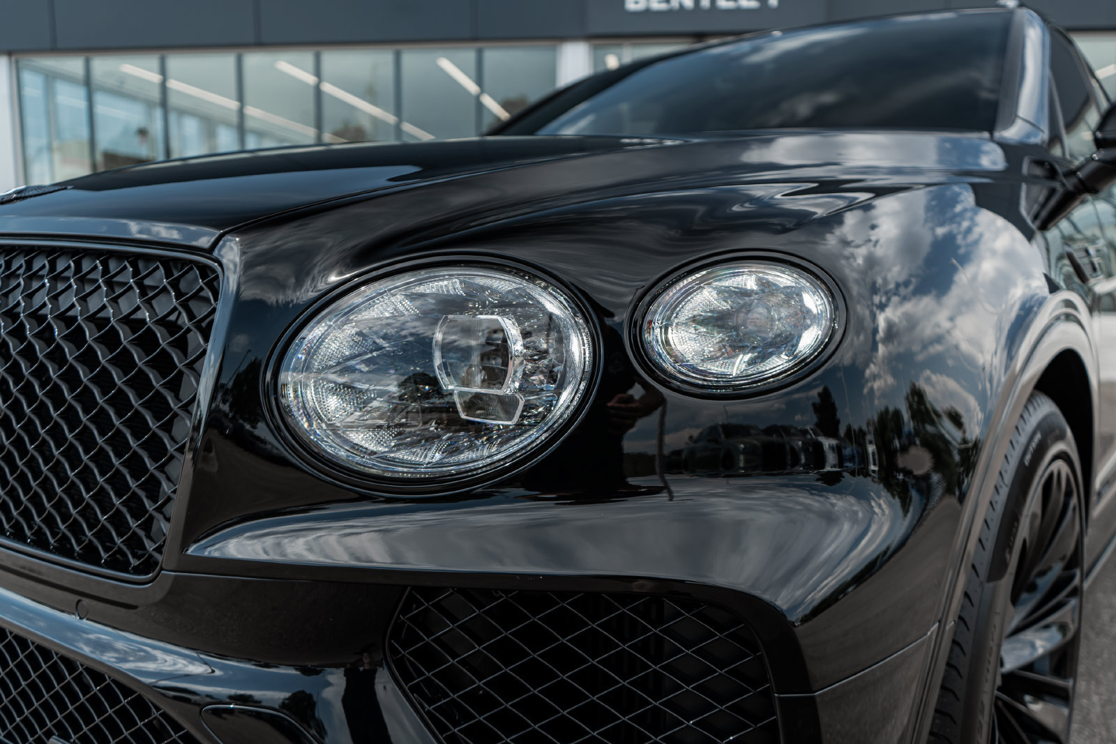 Certified 2026 Bentley Bentayga Speed AWD/4WD image 23