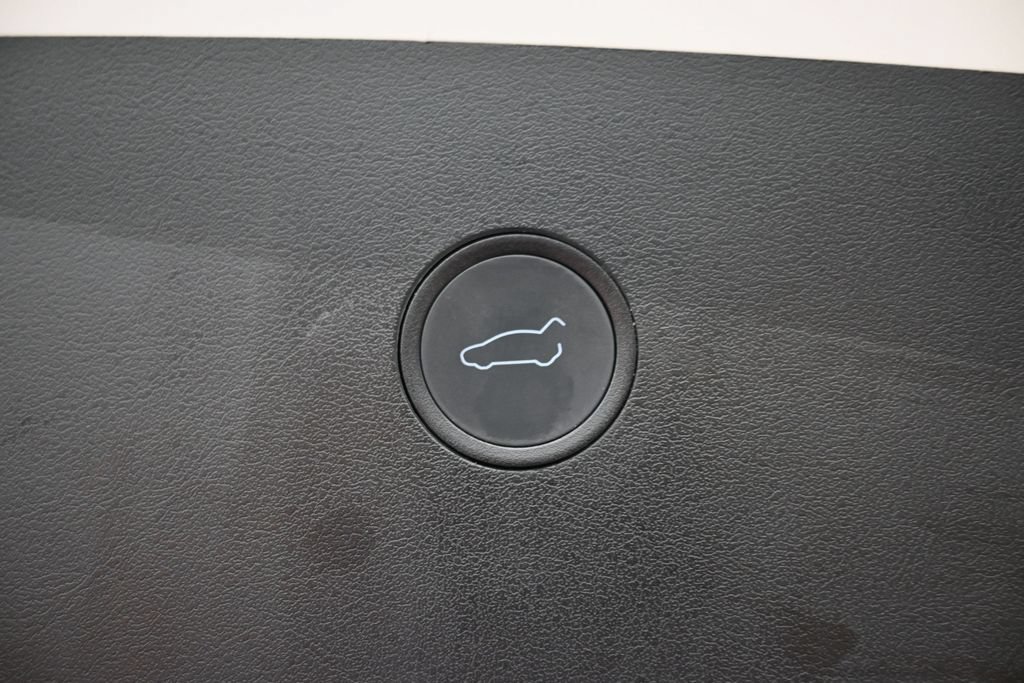 Used 2021 Tesla Model X Long Range AWD/4WD image 15