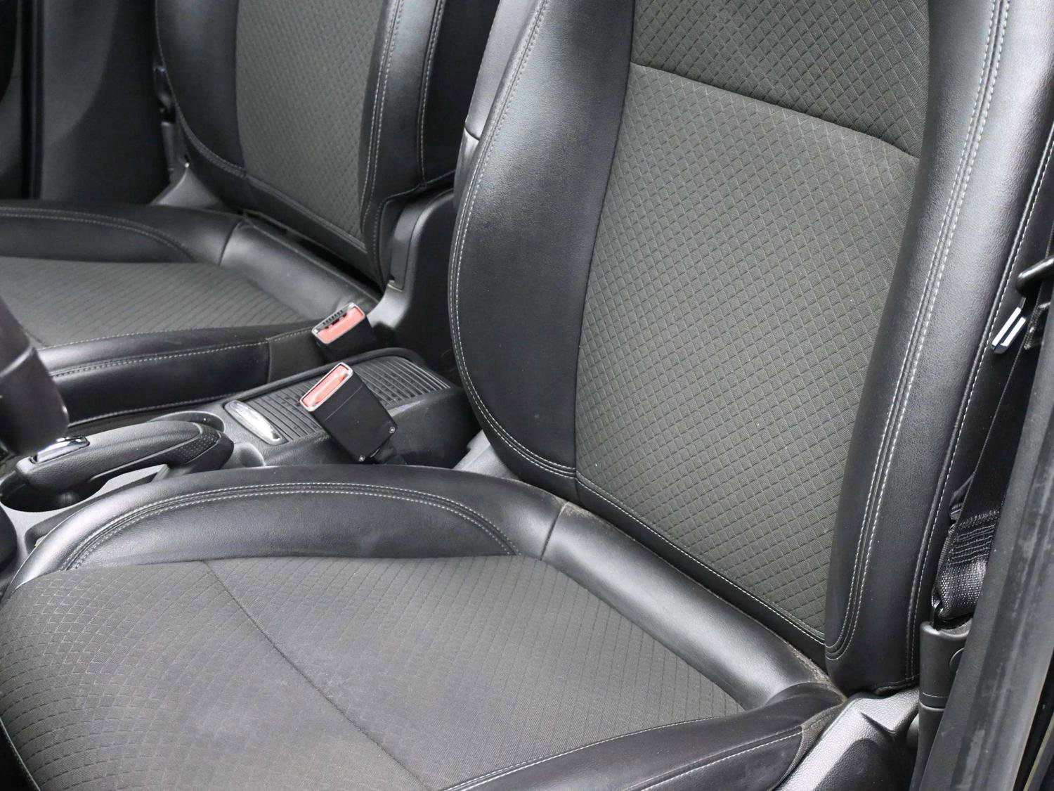 Used 2020 Buick Encore Preferred image 11