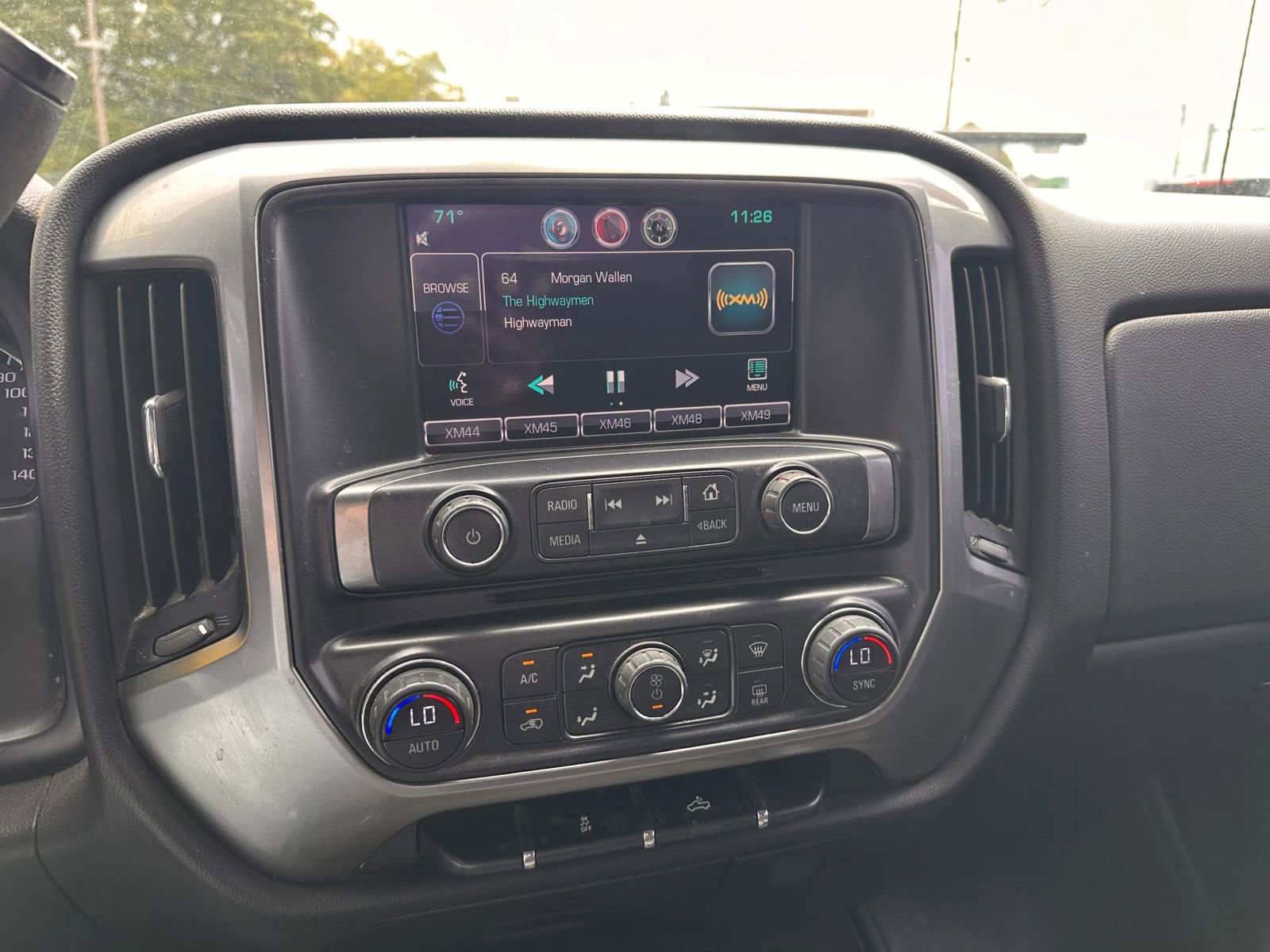Used 2014 Chevrolet Silverado 1500 LT w/ LT Convenience Package AWD/4WD image 18