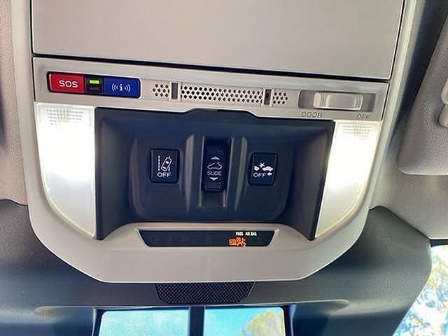 Used 2022 Subaru Forester Limited w/ Popular Package #2 image 33