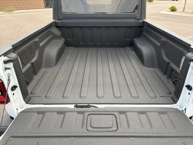 New 2025 Jeep Gladiator Sport AWD/4WD image 12