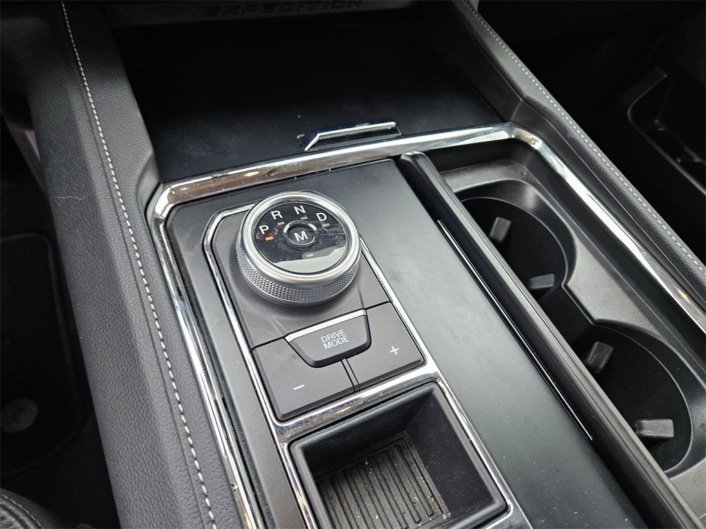 Used 2024 Ford Expedition XLT image 20