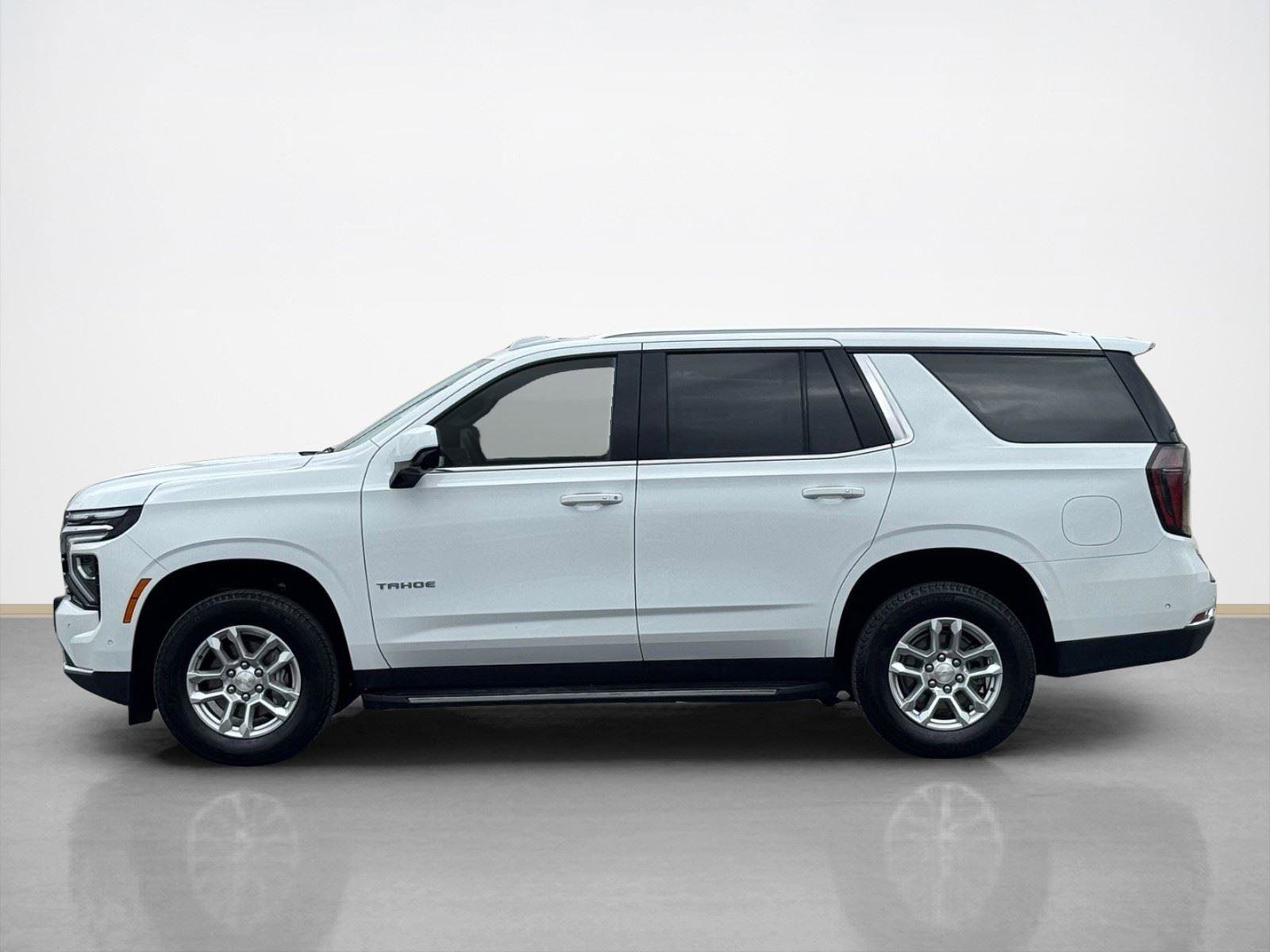 Used 2025 Chevrolet Tahoe LT AWD/4WD image 4
