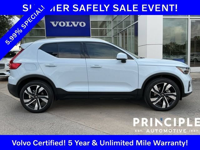 Certified 2024 Volvo XC40 B5 Ultimate w/ Climate Package AWD/4WD image 9