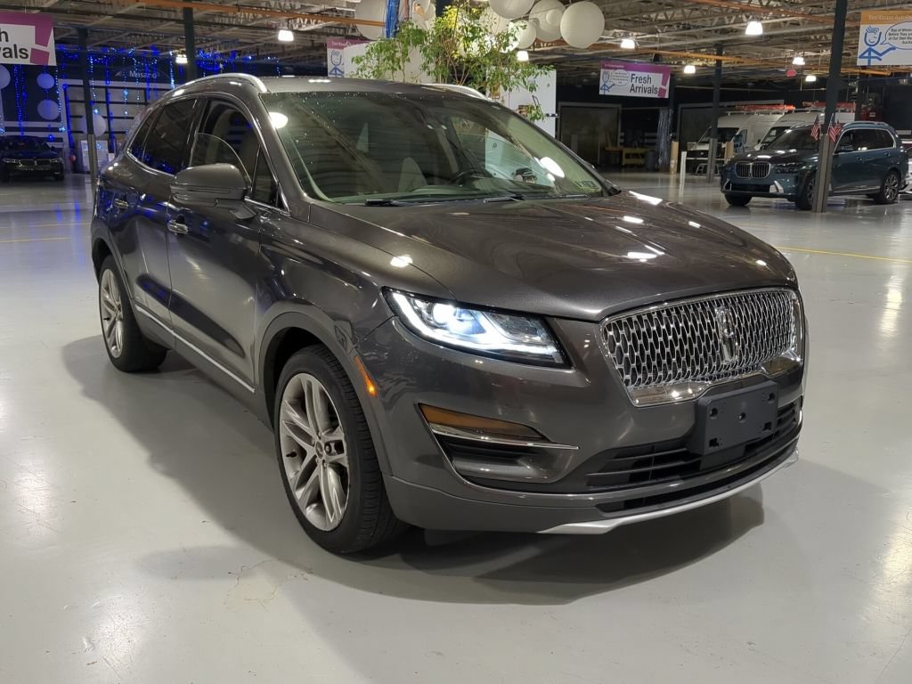 Used 2019 Lincoln MKC Reserve w/ MKC Climate Package AWD/4WD image 5