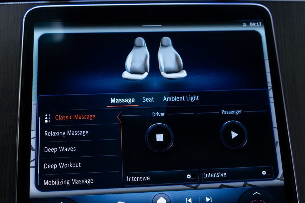 Used 2023 Mercedes-Benz EQE 500 4MATIC Sedan image 30