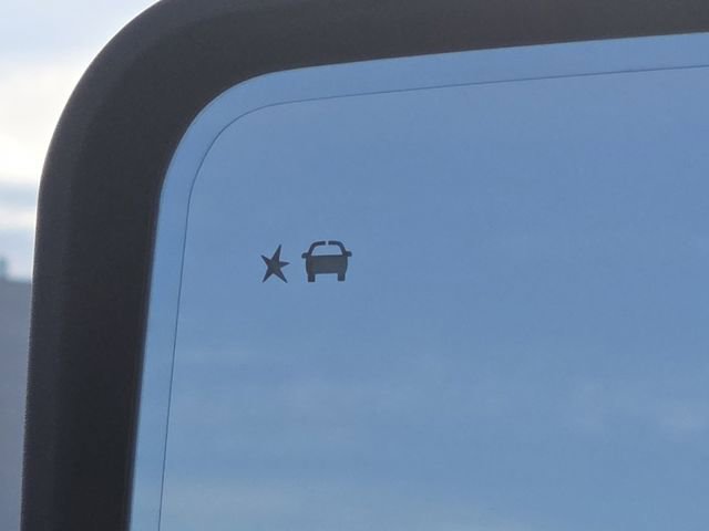 New 2025 GMC Sierra 3500 SLT w/ SLT Premium Package image 11