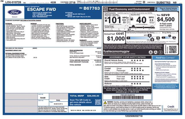 New 2025 Ford Escape SE image 2