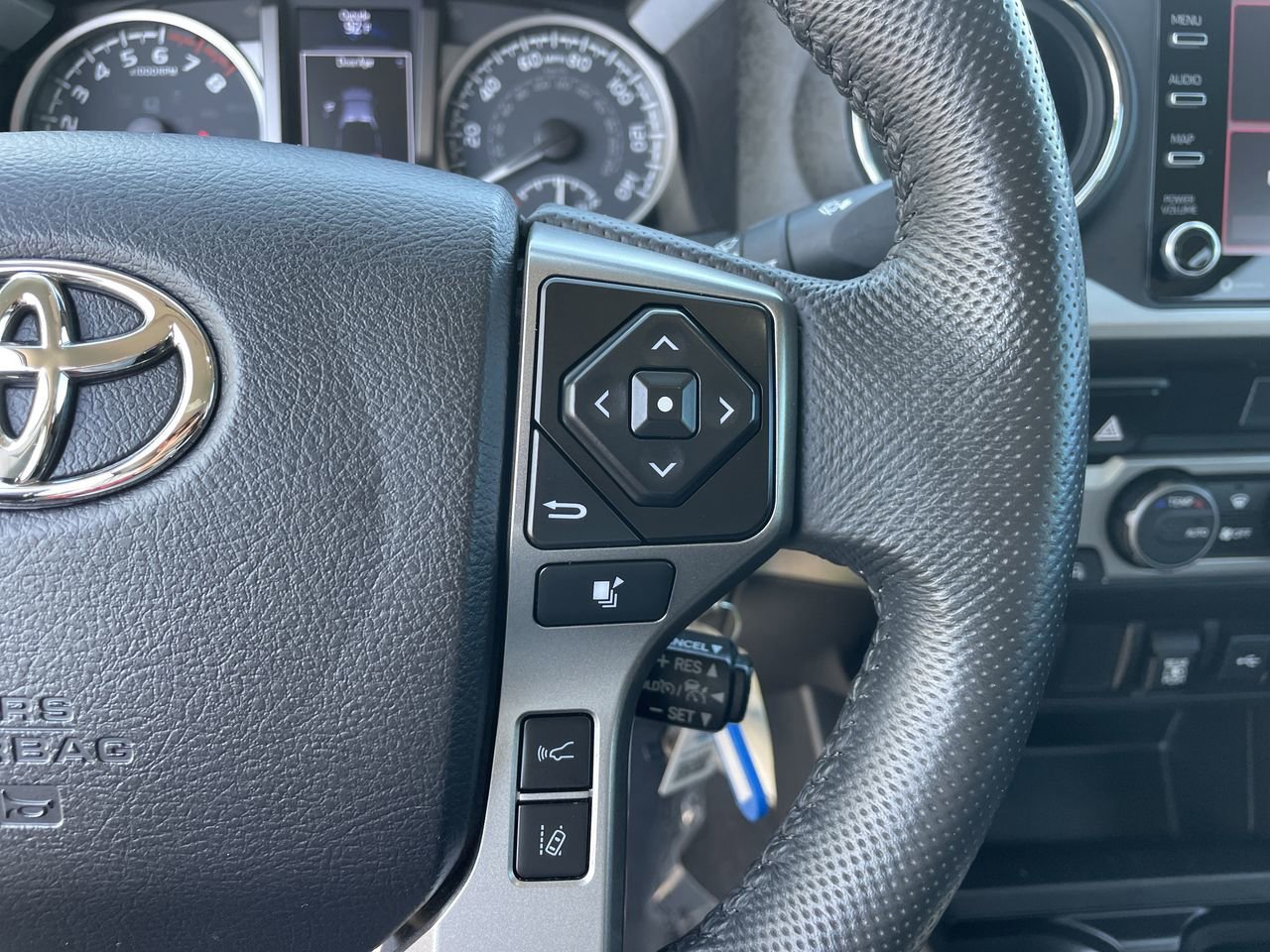 Used 2021 Toyota Tacoma SR5 image 26