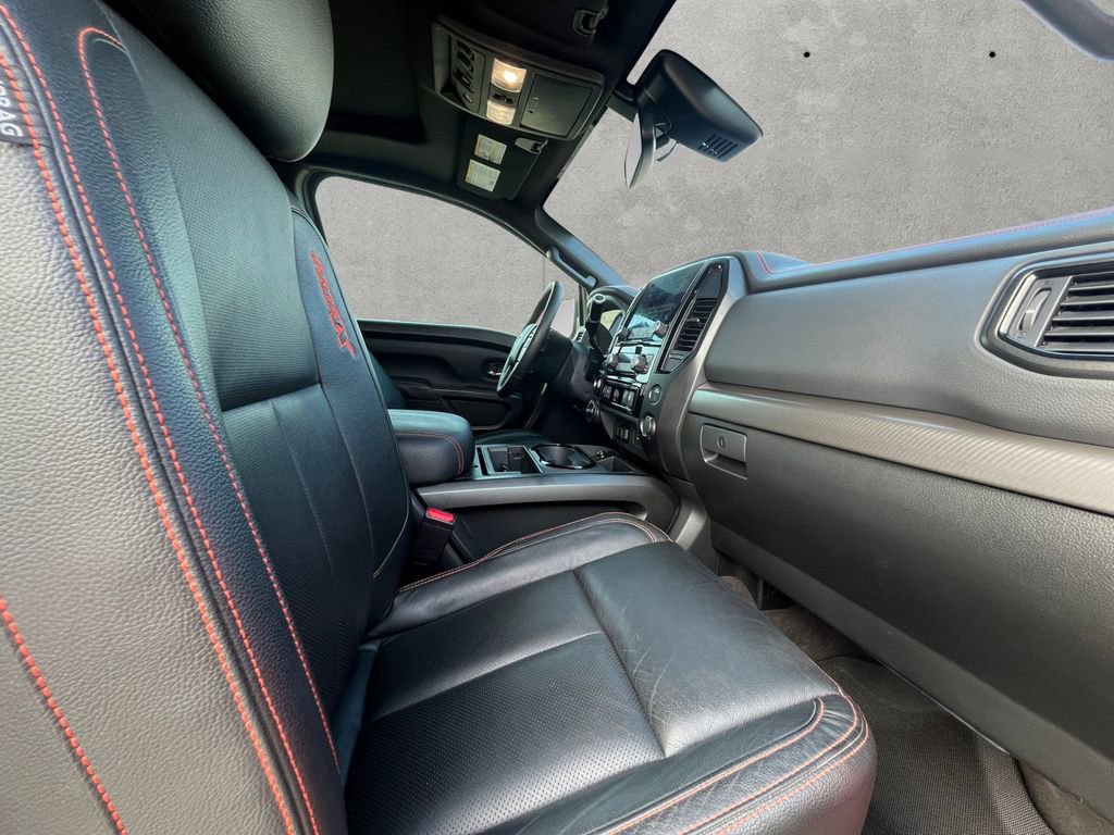 Used 2022 Nissan Titan PRO-4X w/ Pro-4x Convenience Package image 24