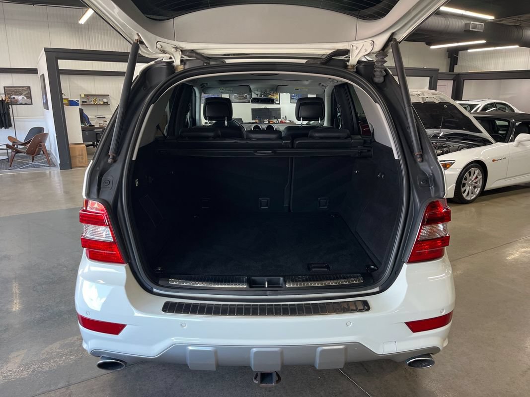Used 2009 Mercedes-Benz ML 550 4MATIC image 54