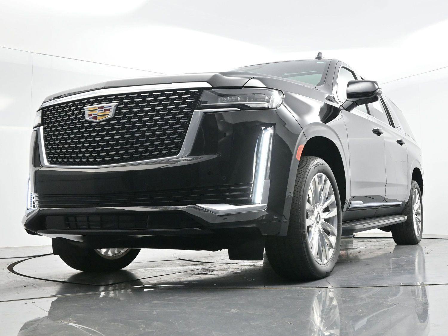 Certified 2024 Cadillac Escalade ESV Premium Luxury image 46