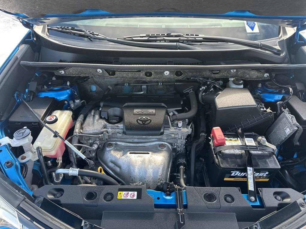 Used 2018 Toyota RAV4 LE w/ All Weather Liner Package image 10