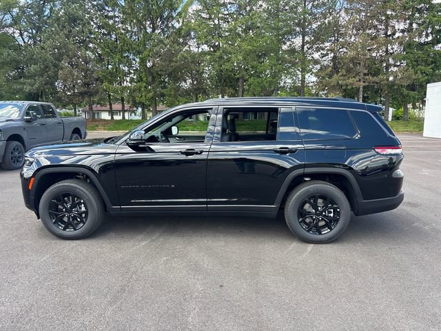 New 2026 Jeep Grand Cherokee L 4WD image 3
