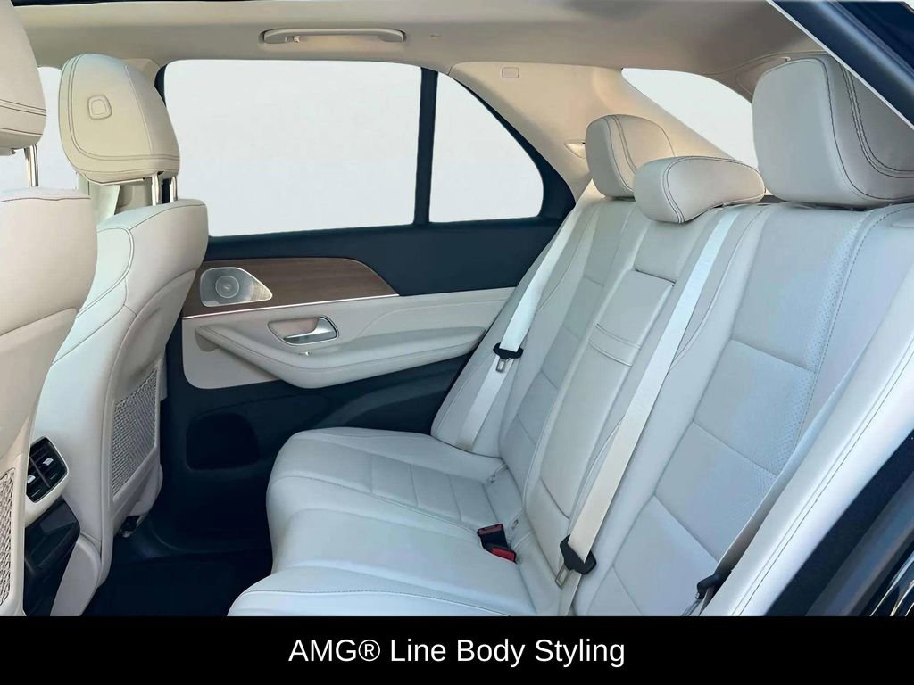 Used 2024 Mercedes-Benz GLE 350 4MATIC image 11