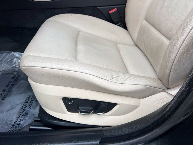 Used 2011 BMW 535i Sedan RWD image 22