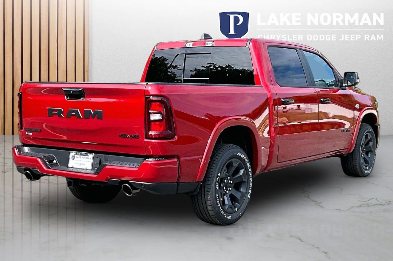 New 2026 RAM 1500 4x4 Crew Cab image 9