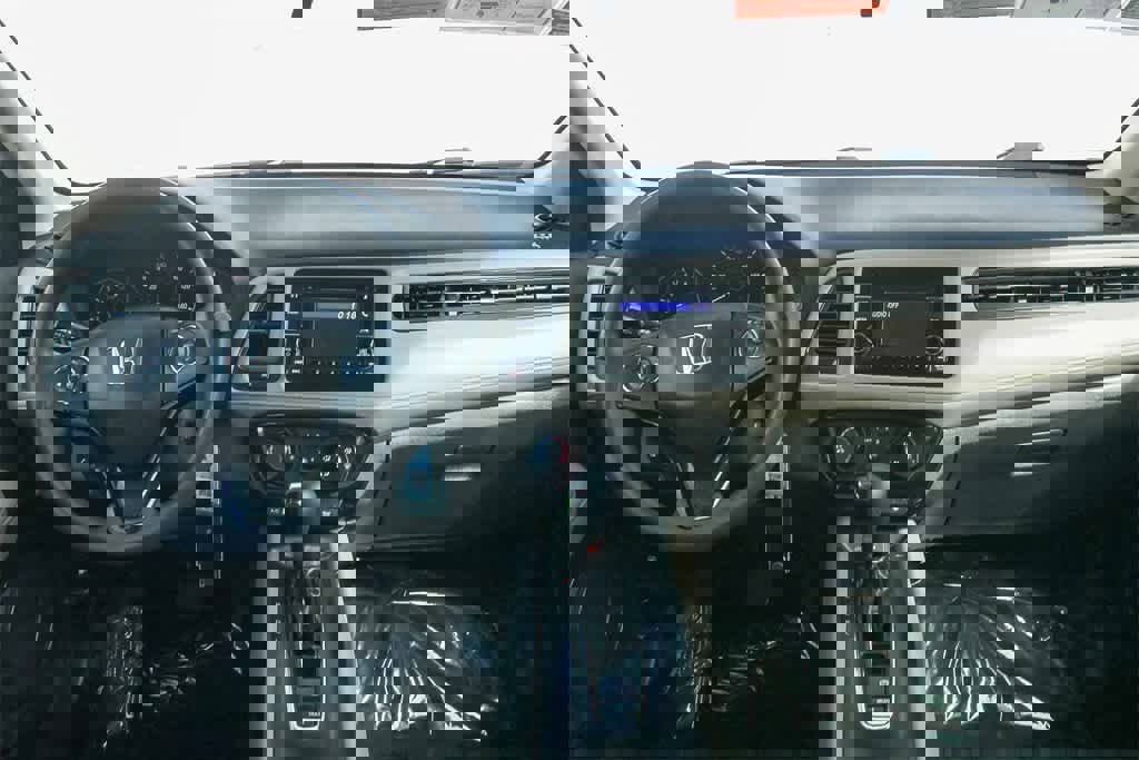 Used 2022 Honda HR-V LX image 11