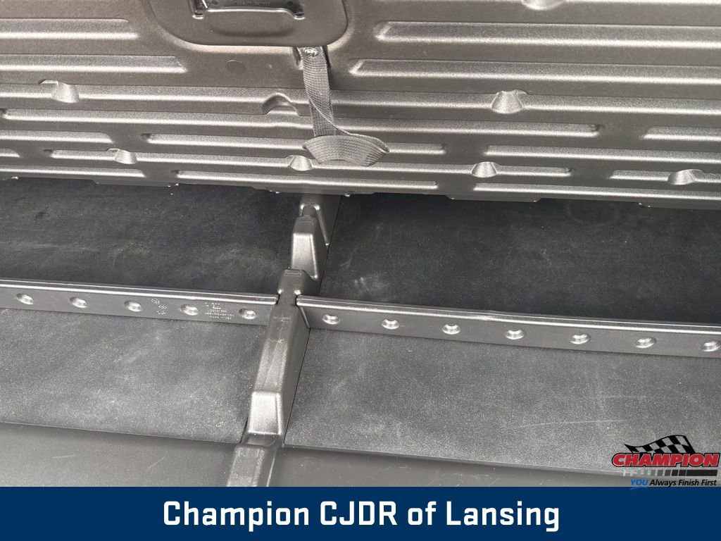 Used 2015 GMC Yukon XL SLT image 15