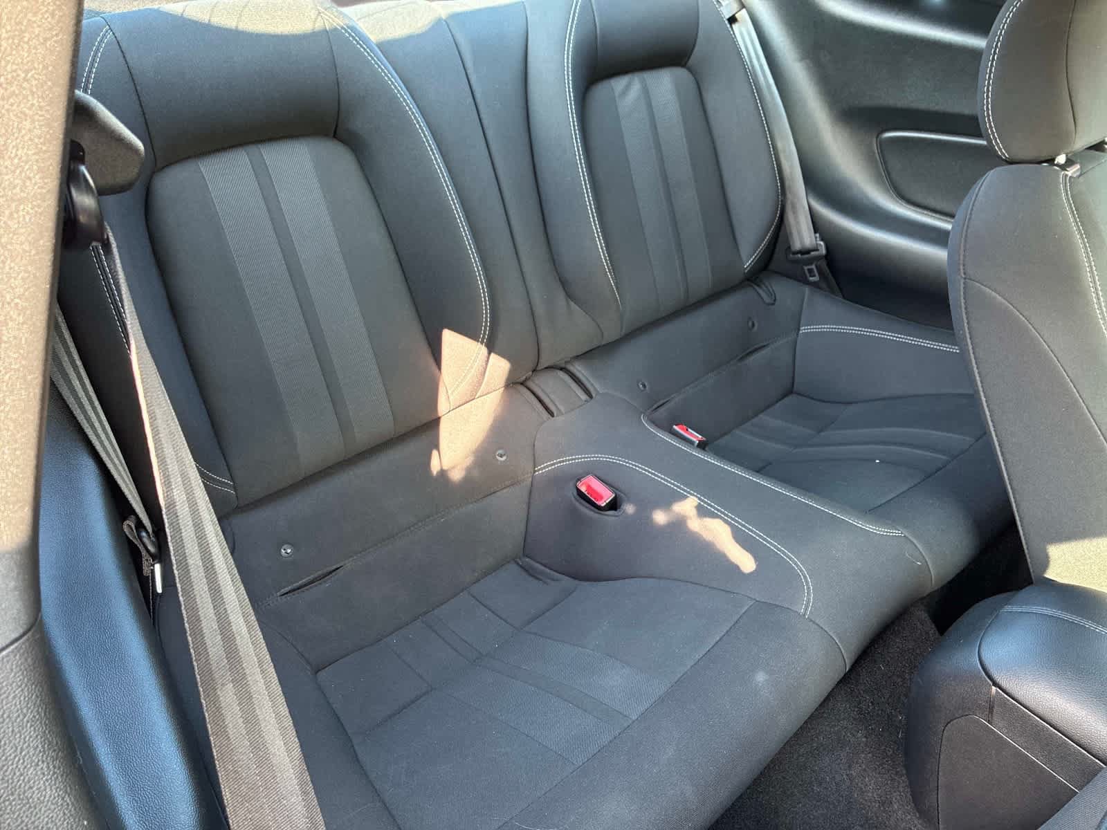 Used 2019 Ford Mustang GT w/ Black Accent Package RWD image 21