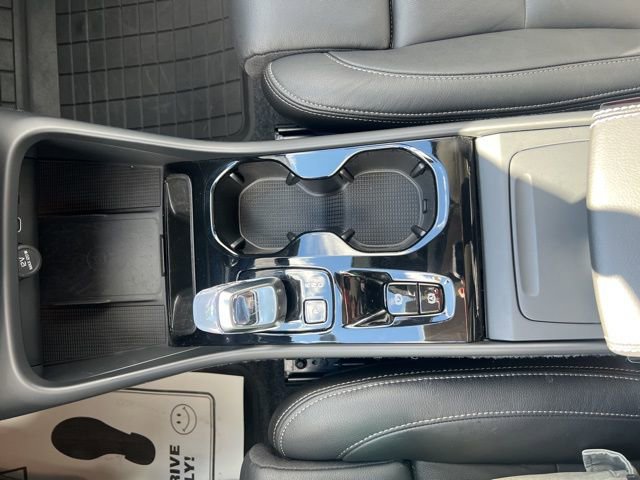New 2026 Volvo XC40 B5 Plus w/ Protection Package Premier AWD/4WD image 37