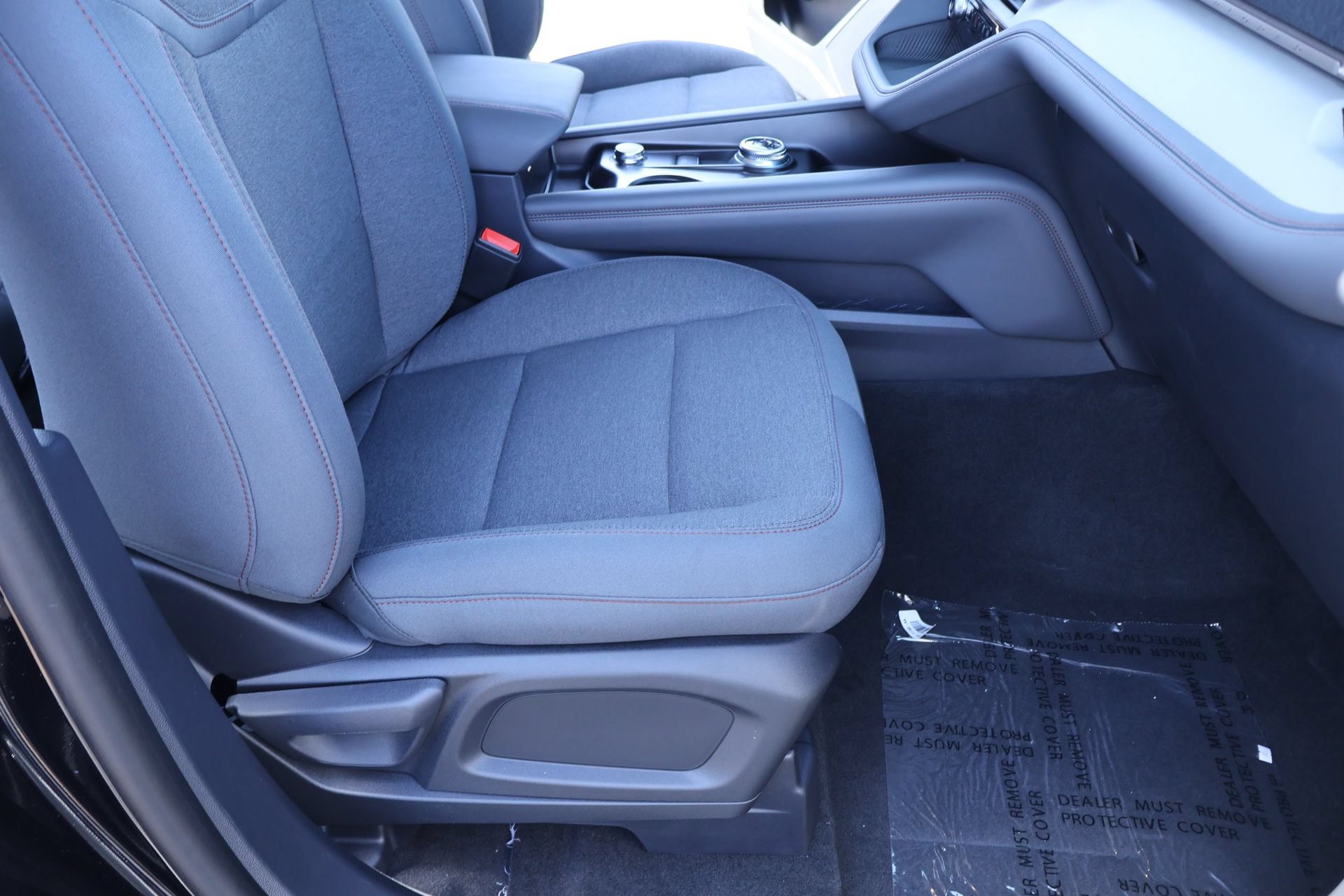 New 2026 Ford Explorer Active RWD image 15