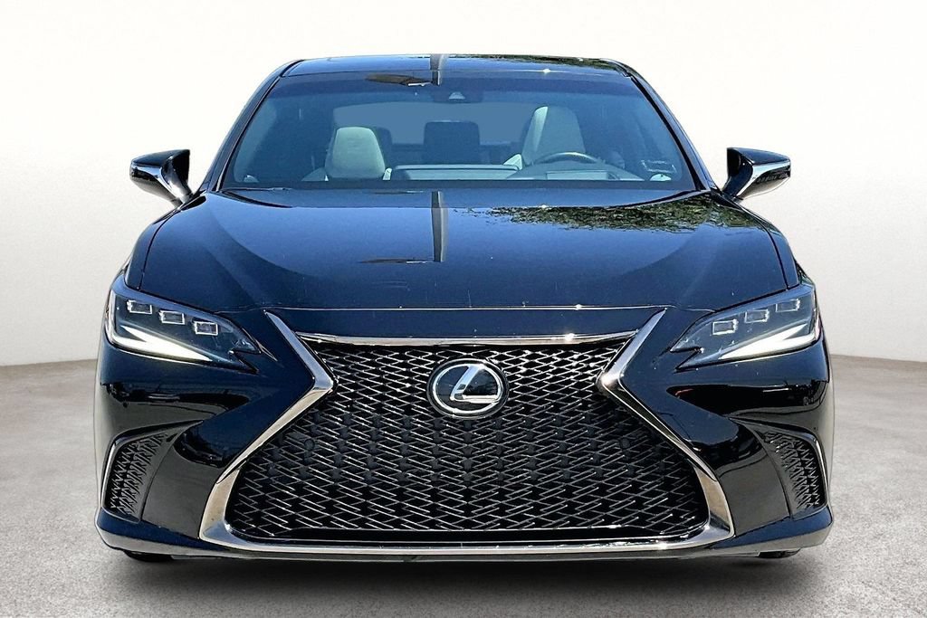 Used 2022 Lexus ES 350 F Sport FWD image 3