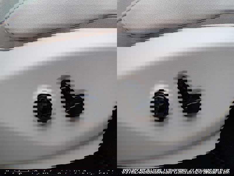 Used 2017 Chrysler Pacifica Touring-L Plus image 33