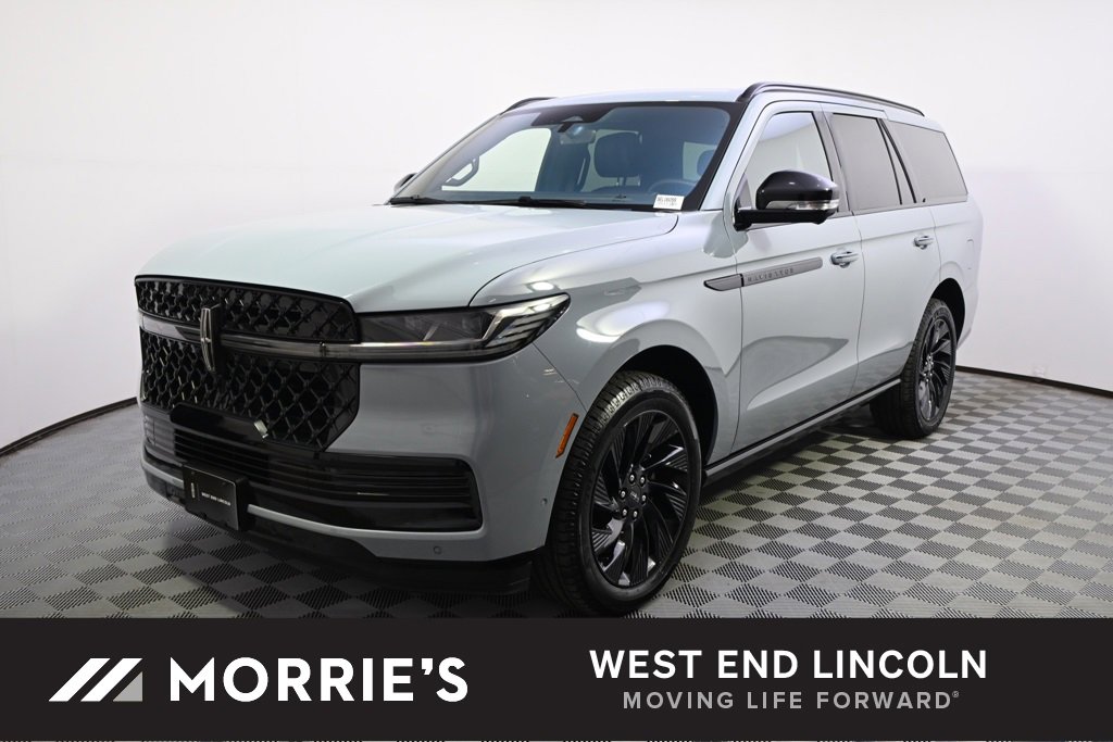 New 2025 Lincoln Navigator Reserve w/ Jet Appearance Package