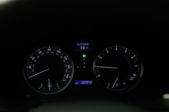 Used 2011 Lexus IS 350 4dr Sedan RWD image 34