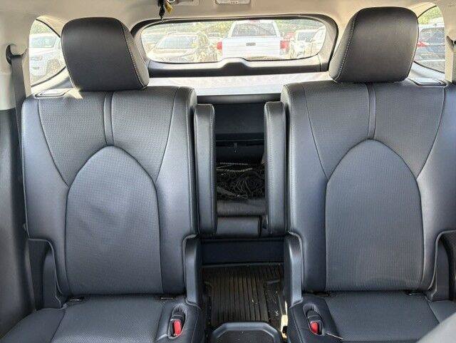 Used 2023 Toyota Highlander Limited AWD/4WD image 15
