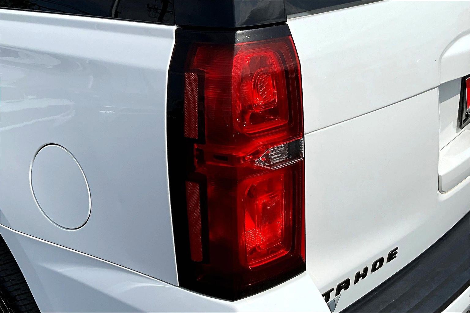 Used 2019 Chevrolet Tahoe Premier AWD/4WD image 22