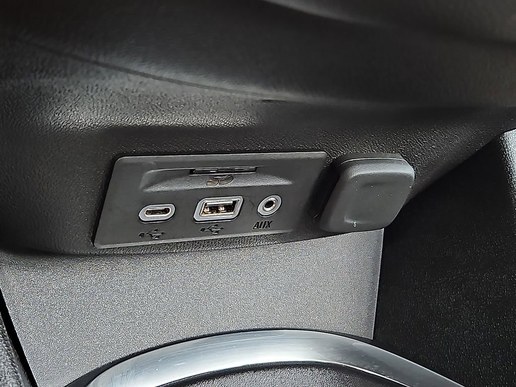 Used 2024 Chevrolet Malibu LT FWD image 24