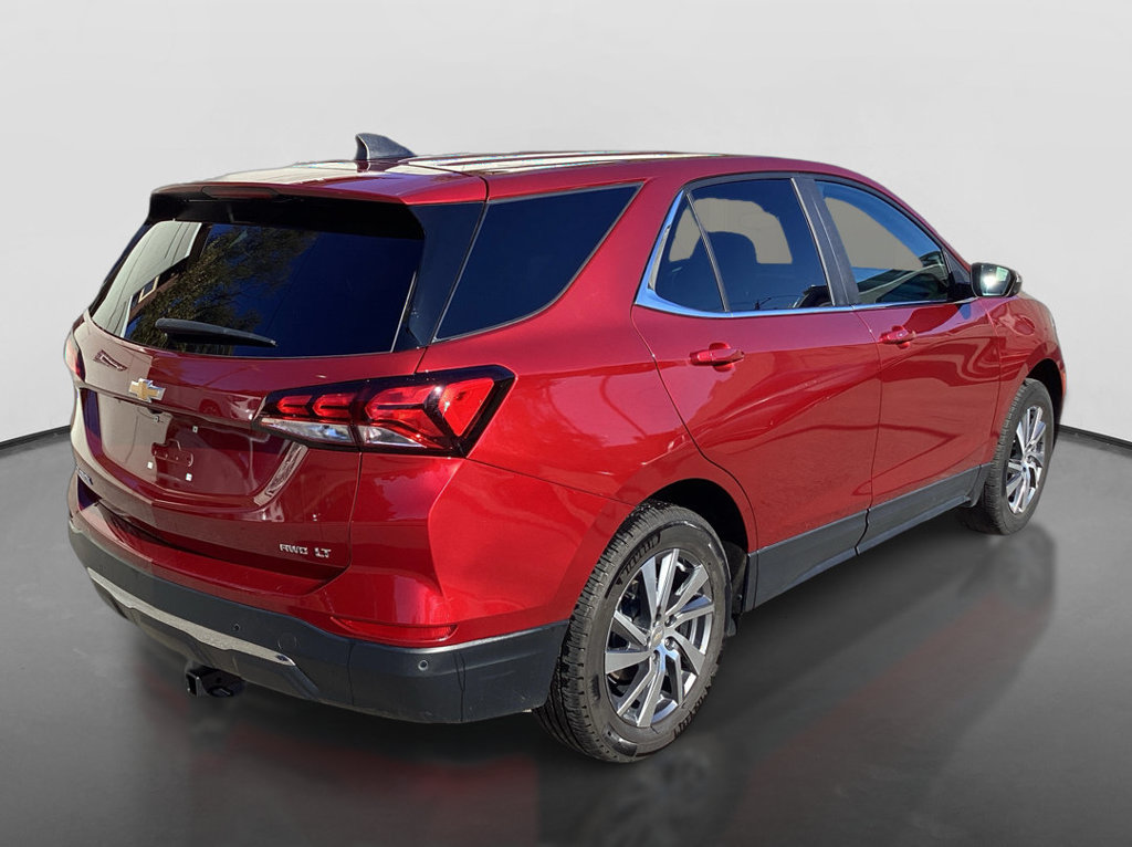 Used 2024 Chevrolet Equinox LT AWD/4WD image 5