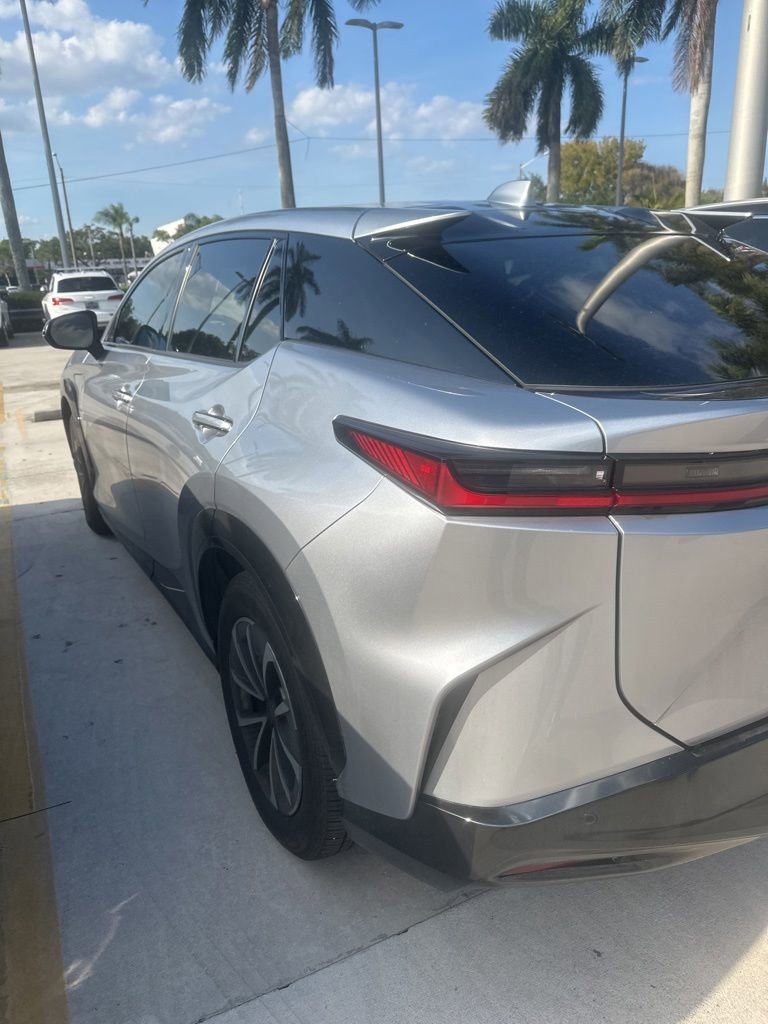Certified 2024 Lexus RZ 300e Premium w/ Accessory Package (Z1) FWD image 5