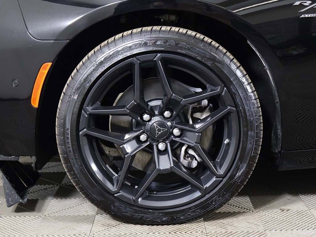 Used 2024 Dodge Charger R/T w/ Plus Group image 23